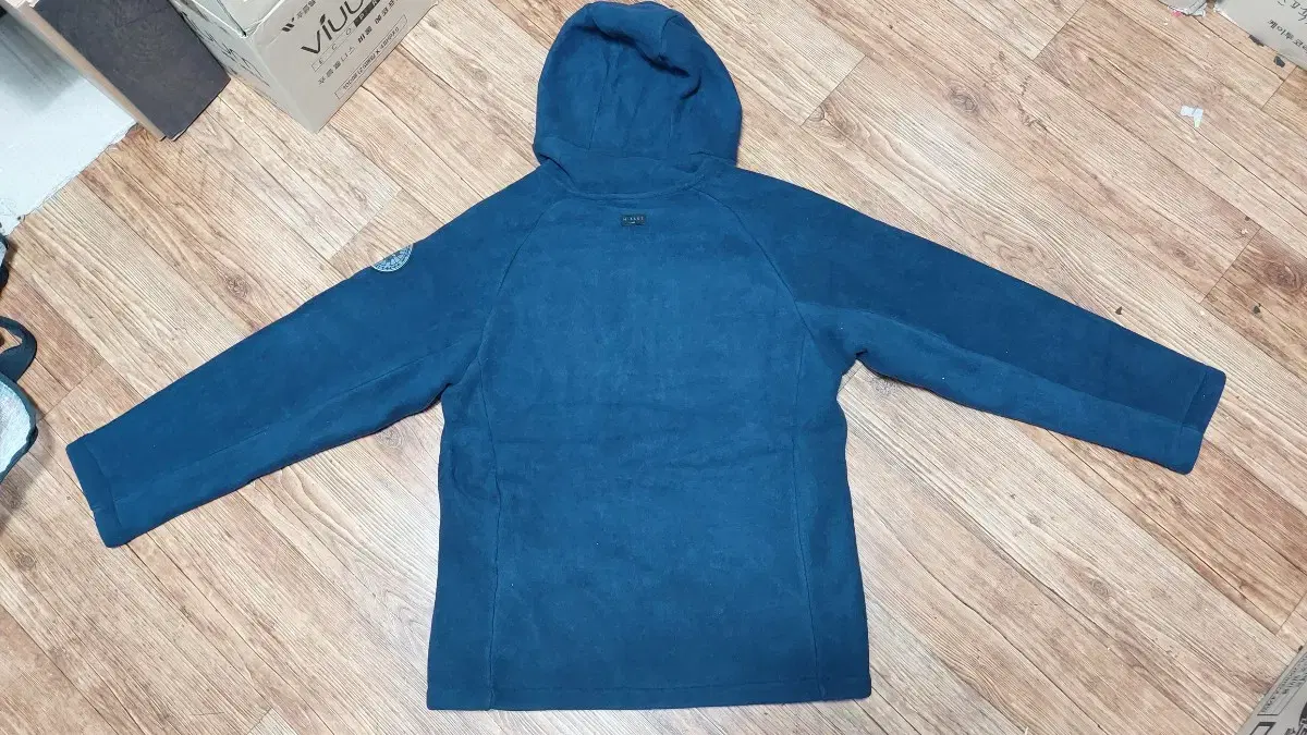 thumbnail-4